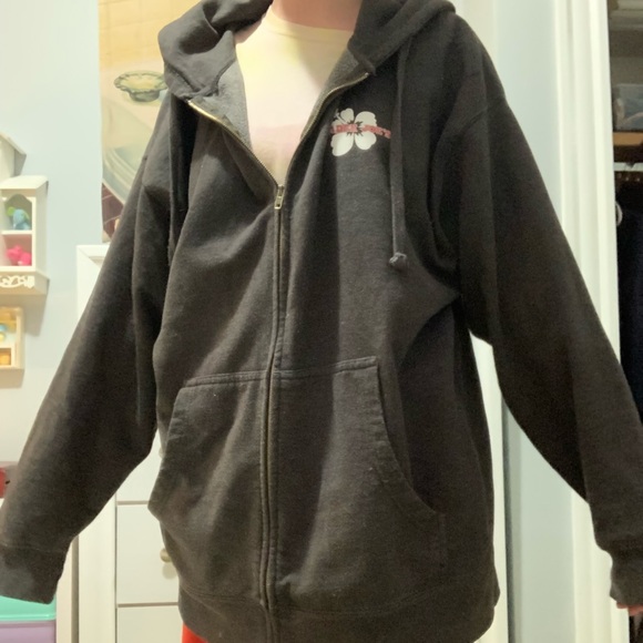 Trader Joe’s worker sweatshirt, 2 XL, spacious and soft - Picture 3 of 6